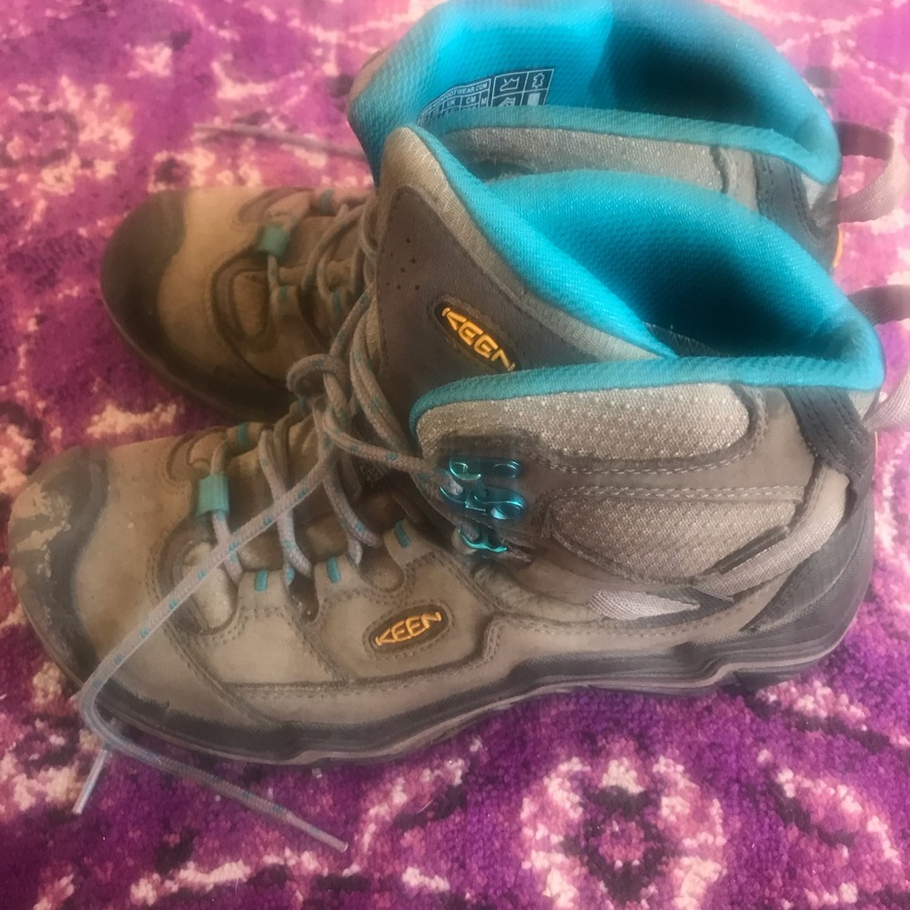 Women’s Keen Hiking Boots